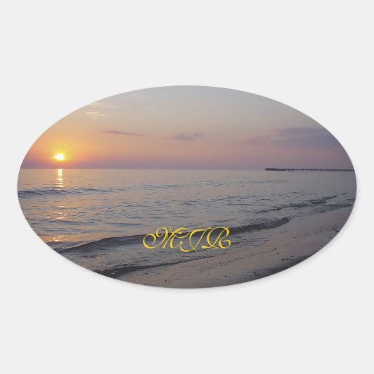 Monogram Sunset Beach Waves, Serene en Peaceful Ovale Sticker (Voorkant)
