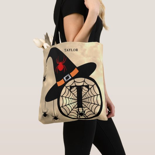 Monogram T Cloudy Witch Spiders Name All-Over Tote Bag (Dichtbij)