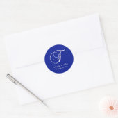 Monogram T van het witte en Koninklijke Blauwe Dec Ronde Sticker (Envelop)