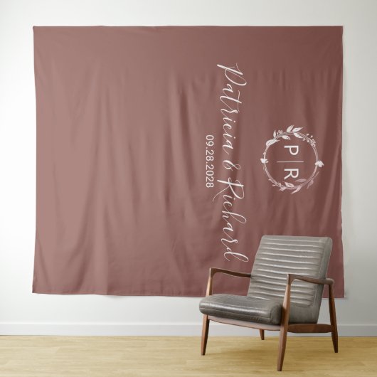 Monogram Terracotta Wedding Backdrop Wandkleed (In Situ (horizontaal))