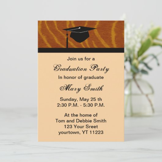 Monogram Tiger Graduation Party Invitation Kaart (Staand voorkant)