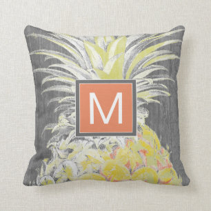 Monogram   Tropisch Gele Ananas Kussen