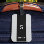 Monogram Twee Tone Modern Zwart en Grijs Bagagelabel<br><div class="desc">Een minimalistisch monogram ontwerp met een zwarte streep in het midden met een monogram en jouw naam eronder. Het perfect aangepaste cadeau of accessoire!</div>