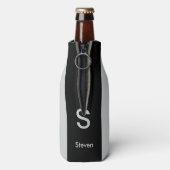 Monogram Twee Tone Modern Zwart en Grijs Flesjeskoeler (Fles Achterkant)