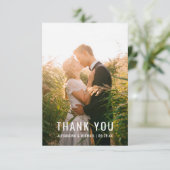 Monogram Typografie Minimalist Weddenschap Foto Bedankkaart (Staand voorkant)