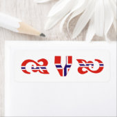 Monogram V Noors etiket (Insitu)