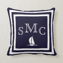 MONOGRAM Vast donkerblauwe platte kussens