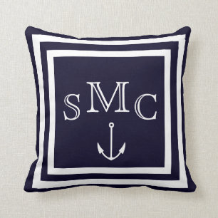MONOGRAM Vast donkerblauwe platte kussens