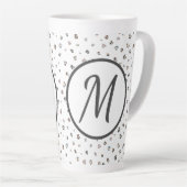 Monogram veelkleurige luipaard print latte mok (Rechterhoek)
