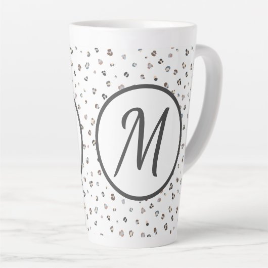 Monogram veelkleurige luipaard print latte mok (Rechterhoek)