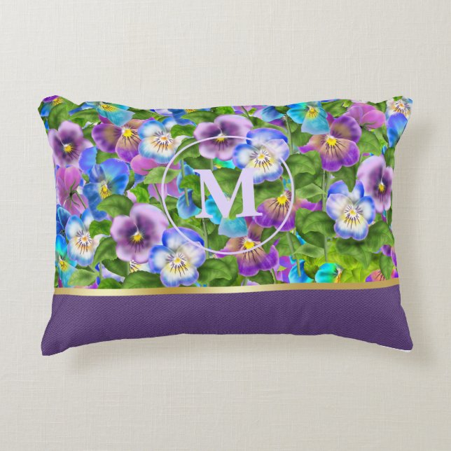 Monogram Verjaardag Pansy Violet Flowers Waterverf Accent Kussen (Voorkant)