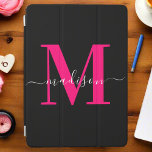 Monogram Vet Roze & Zwart Elegant Meisje iPad Air Cover<br><div class="desc">Upgrade uw iPad Air met onze Modern Clean Black & Bold Pink Monogram Initialen Naam iPad Air Cover. Met een strak zwart ontwerp versierd met opvallende vette roze monogram initialen, combineert deze cover moderniteit met gepersonaliseerde flair. Bescherm uw apparaat in stijl en maak een gewaagde uitspraak met deze chique en...</div>