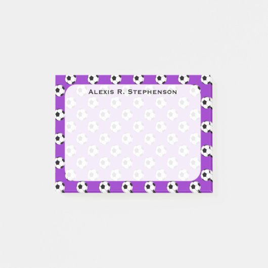 Monogram Voetbal Voetbal Ballen op Paarse Post-it® Notes (Voorkant)