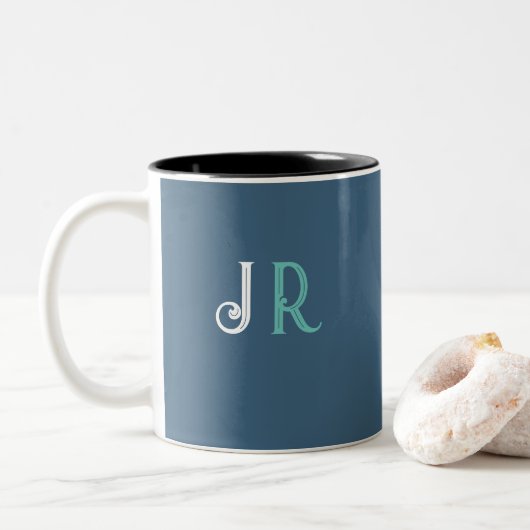 Monogram voor gepersonaliseerde naam tweekleurige koffiemok (Met donut)