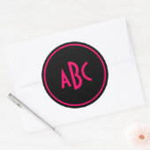 Monogram voor helder roze en zwarte cirkel ronde sticker (Envelop)