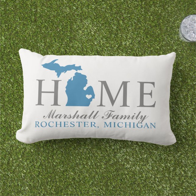 Monogram voor Michigan Home Blue en Gray Custom Fa Buitenkussen (Gras)