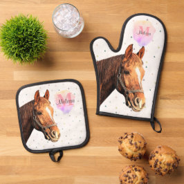 Monogram voor  paardendier paardensportstallen ovenwant & pannenlap set