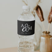 Monogram voor zwart-wit ampersand waterfles etiket