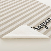 Monogram wapenhouse Beige Stripes Sherpa Deken (3/4)
