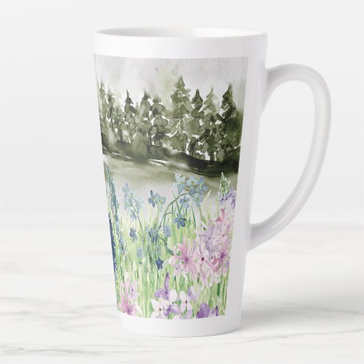 Monogram Waterverf Blauw Paarse Bloemenweide Latte Mok (Rechts)