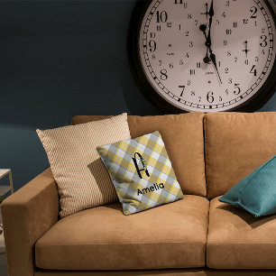 Monogram waterverf gingham geel grijs patroon kussen
