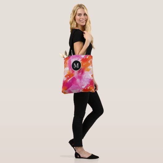 Monogram Waterverf Roze Sinaasappel Abstract Tote Bag (Op model)