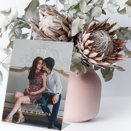 Monogram Weddenschap Foto Reclamebord Met Voetstuk