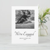 Monogram Weddenschap Foto Uitnodiging (Staand voorkant)