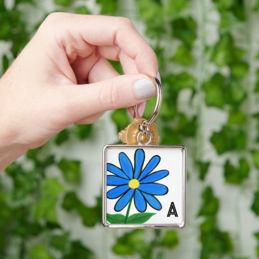 Monogram Whimsical Blauwe Madeliefje Sleutelhanger (Hand)