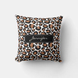 Monogram White en Gold Foil Cheetah Pattern Kussen