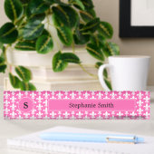 Monogram White en Hot Pink Fleur de Lis Pattern Naambordje
