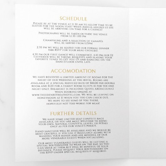 Monogram wit bruin bruinktbruinbruidegaal, optie R Drieluik Uitnodiging (Binnenzijde eerst)