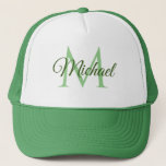 Monogram: wit en groen Unisex Baseball Pet<br><div class="desc">Monogram: witte en groene Unisex Baseball Pet Sjabloon Unisex Elegant Trendy Trucker Hat.</div>