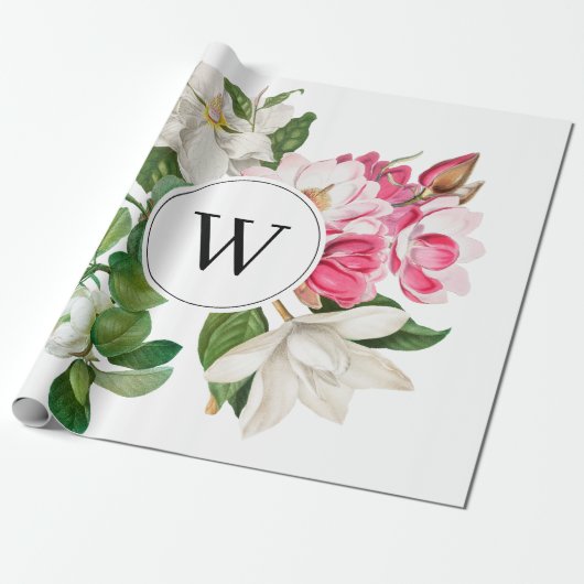 Monogram  wit en roze Magnolia Flowers Cadeaupapier (Uitgerold)
