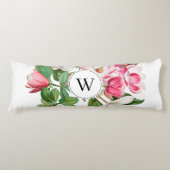 Monogram wit en roze Magnolia Flowers Lichaamskussen (Voorkant)