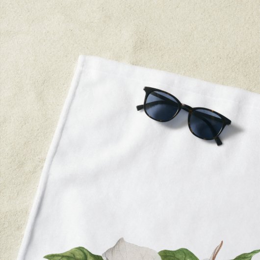 Monogram  wit en roze Magnolia Flowers Strandlaken (In situ)