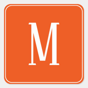 Monogram Wit op Helder Oranje Vierkante Sticker