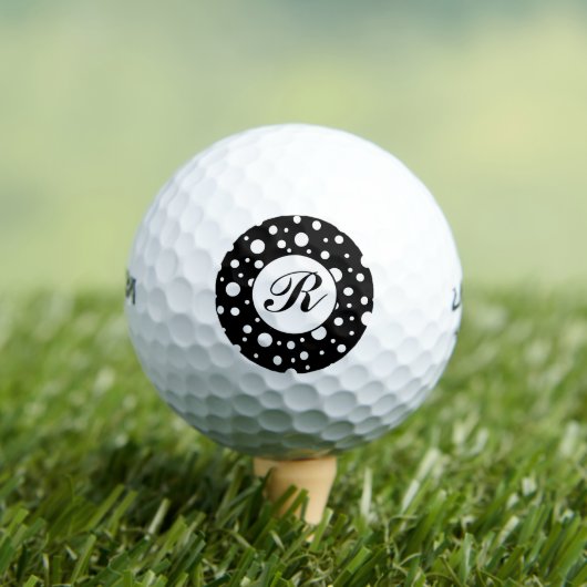 Monogram Wit op Zwarte Stippenpatroon Golfballen (Insitu Shirt)