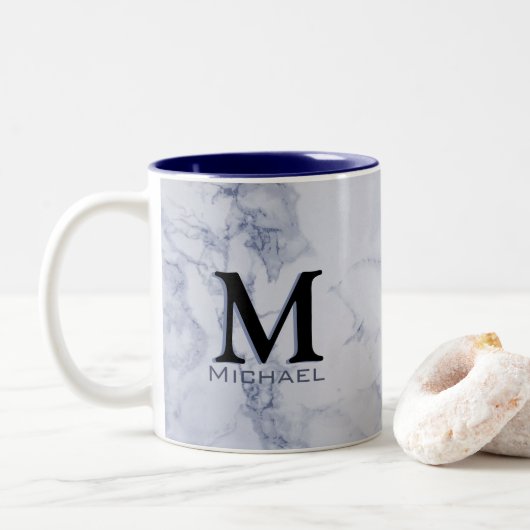 Monogram witte blauwe marmer tweekleurige koffiemok (Met donut)