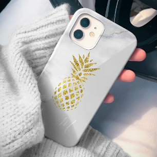 Monogram witte marmeren gouden ananas iPhone 15 case