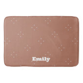 Monogram witte pijl op mocha mousse achtergrond | badmat (Voorkant)