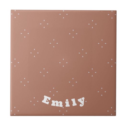 Monogram witte pijl op mocha mousse achtergrond | tegeltje (Voorkant)