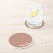 Monogram witte pijl op mocha mousse achtergrond | zandsteen onderzetter (Zijkant)