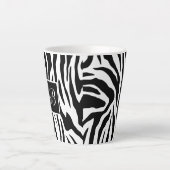 Monogram Zebra dierpatroon Latte Mok (Voorkant)