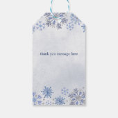 Monogram Zilver Blauwe Sneeuwvlokken Winter Bruilo Cadeaulabel (Achterkant)