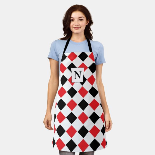 Monogram zwart en rood patroon schort (Gedragen)