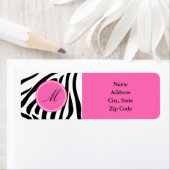 Monogram zwart en witte Zebra Druk met Hot Pink Etiket (Insitu)