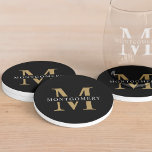 Monogram Zwart Goud Modern Minimaal Zandsteen Onderzetter<br><div class="desc">Dit onderzetter heeft een gouden monogram split initiaal met naam binnen op een zwarte achtergrond.</div>