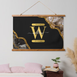 Monogram zwart-goudgrijs hangend wandkleed