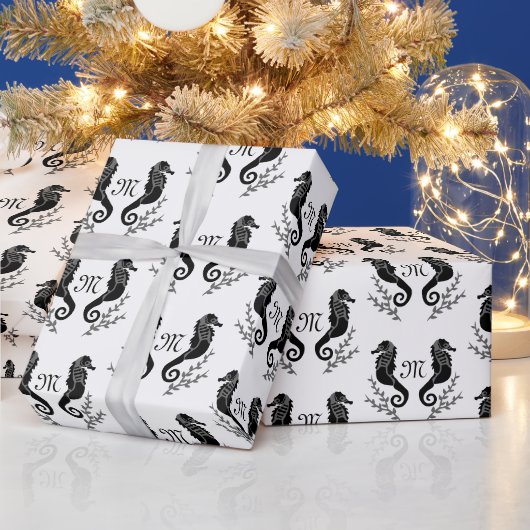 Monogram zwart Seahorse Silhouette Cadeaupapier (Feestdagen)